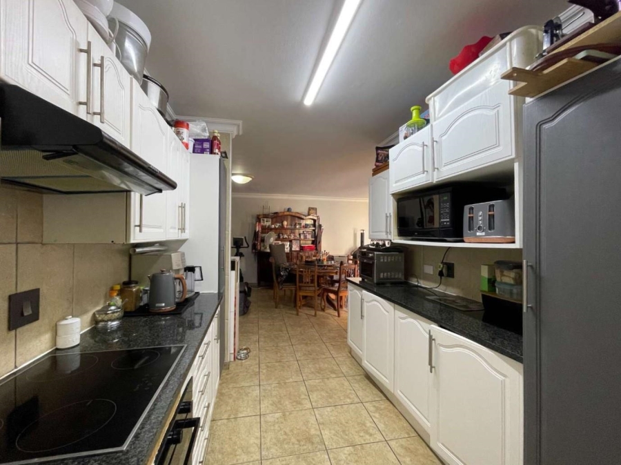 3 Bedroom Property for Sale in Seemeeu Park Western Cape